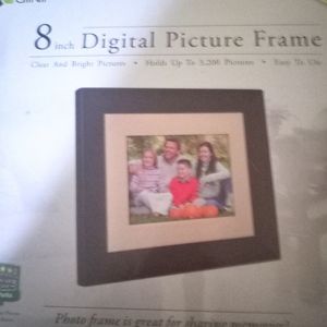 8"Digital picture frame
